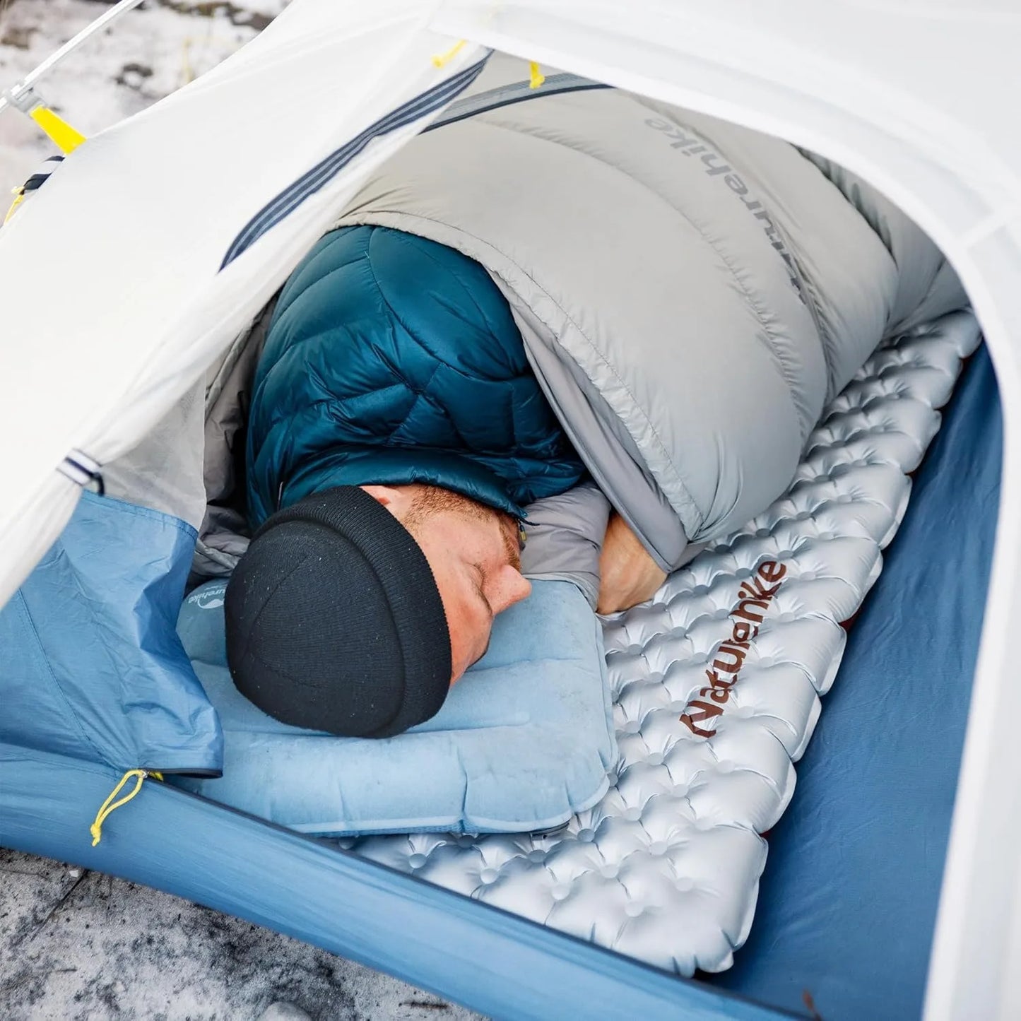 Naturehike Ultralight Inflatable Sleeping Pad R-Value 5.8